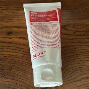 MDP Collagen Clear Peptide9 Face Cleanser